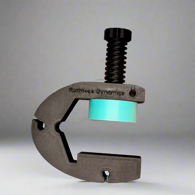 Universal Yarn Clamp – Tension Guide, Spinner Mount & Yarn Redirect Tool