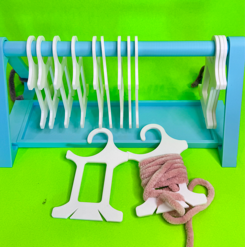 Hanging Yarn Bobbins with Tapered Slit – Tangle-Free Storage & Smooth Colorwork