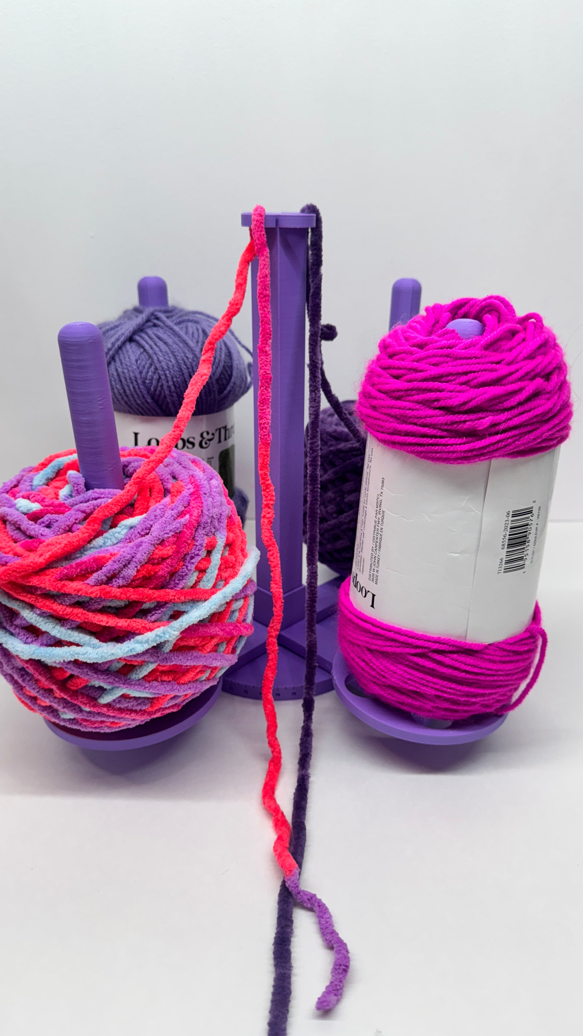 Multi-Yarn Spinner with Removable Bobbins – Fits All Yarn Cakes, 3D Printed for Crocheters & Knitters