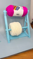 Horizontal Quad Yarn Spinner with Storage Base – 4x the Yarn