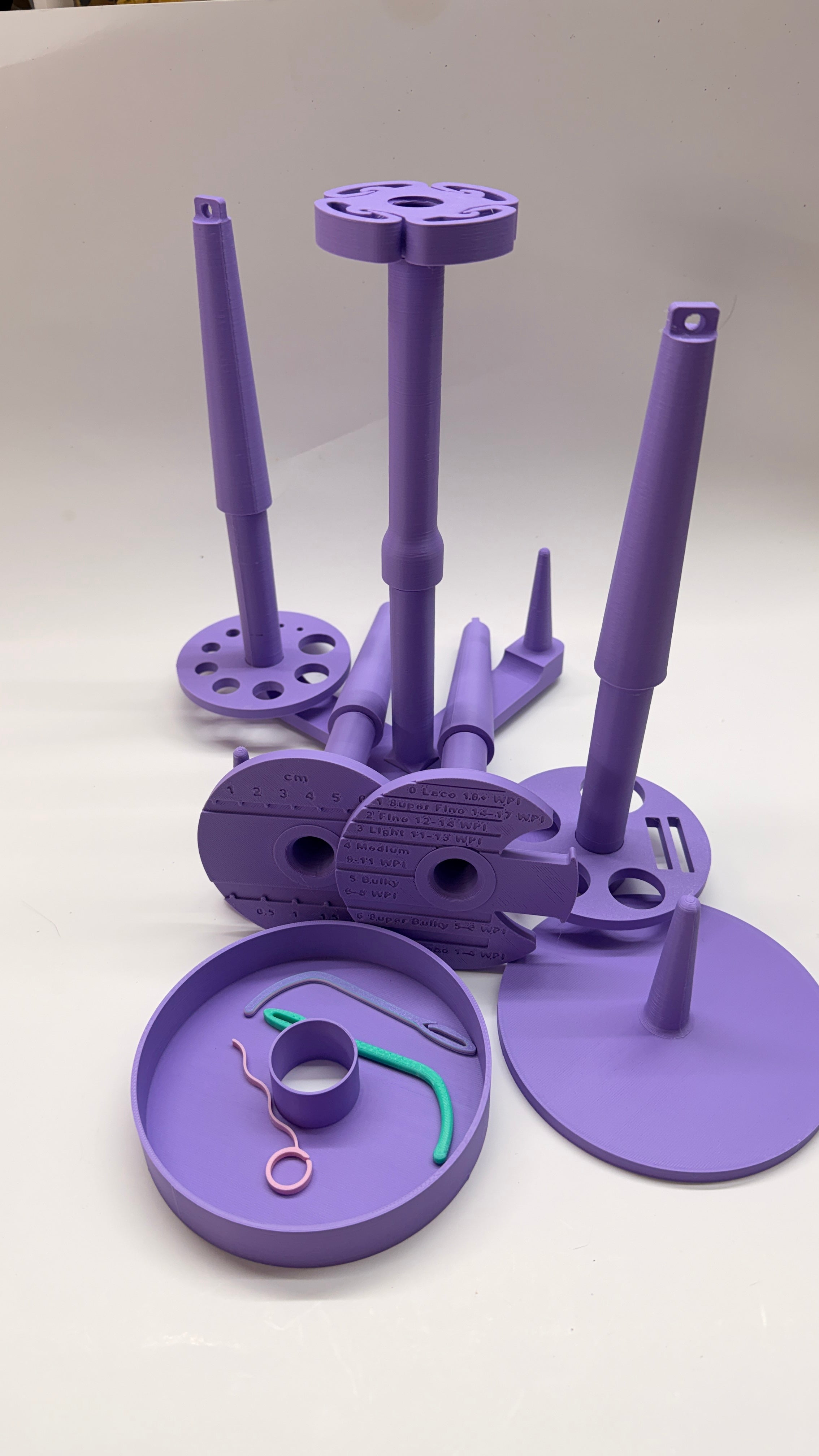 Multi Yarn Spinner System – Cake or Signature | Holder for Crochet & Knitting