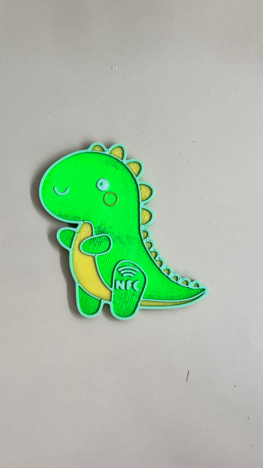 Tap Me NFC  Keychain – Custom Smart Tag for Makers