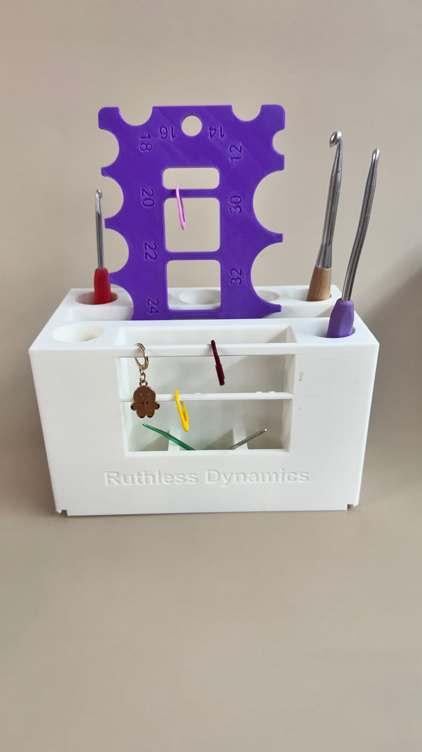Crochet hook storage X Eye sizer X Stitch Marker Holder X Darning needle storage