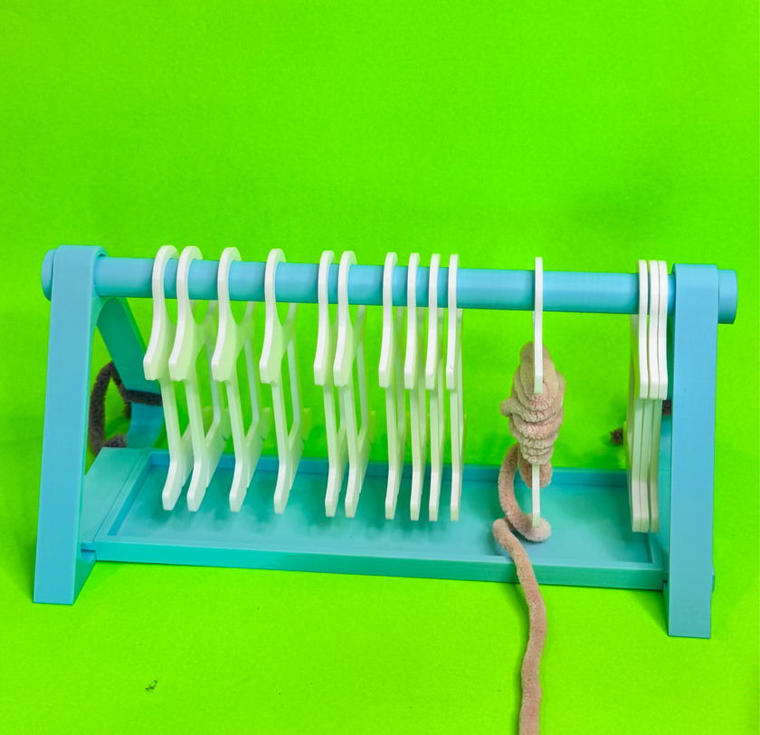 Hanging Yarn Bobbins with Tapered Slit – Tangle-Free Storage & Smooth Colorwork