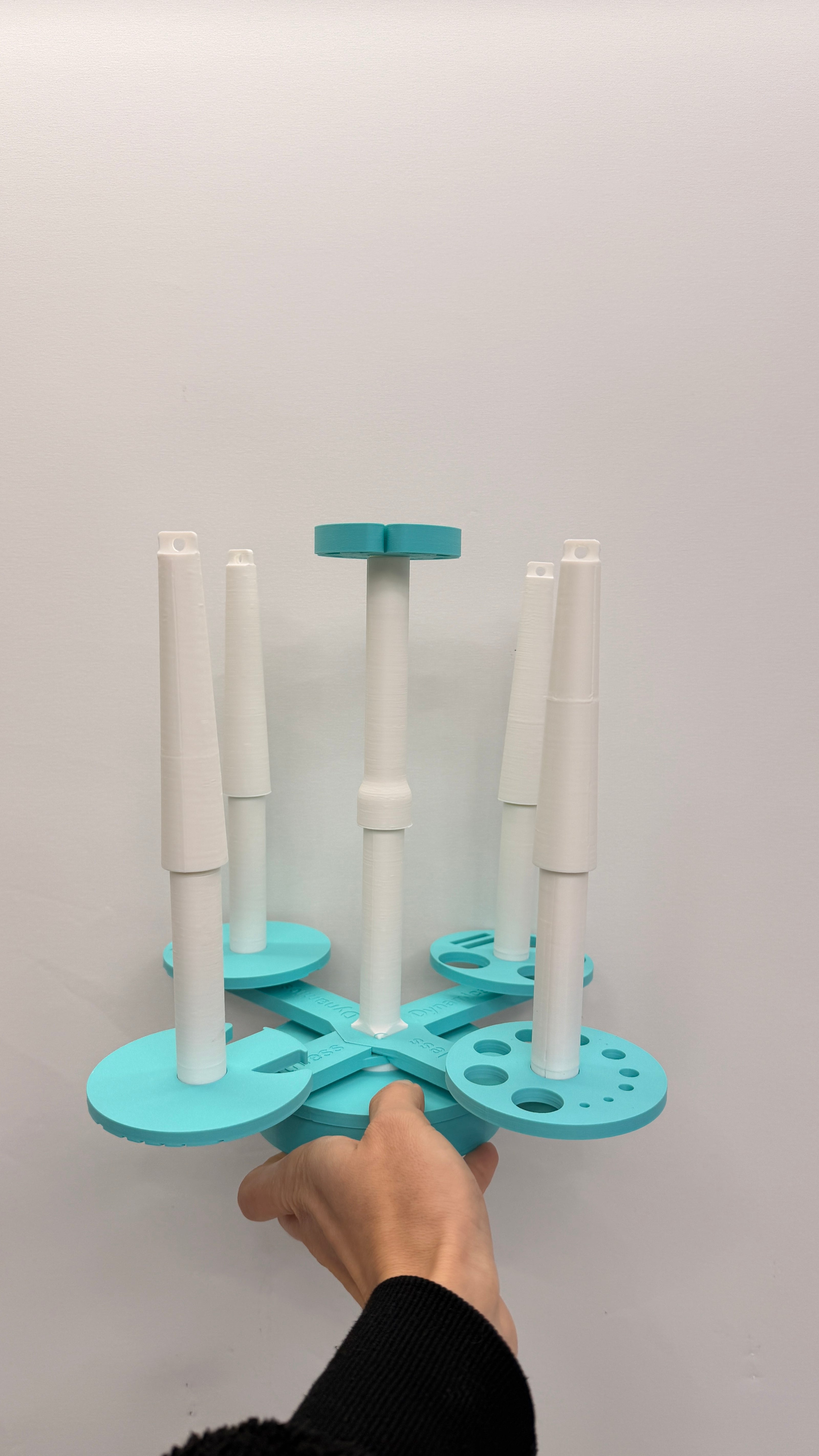 Multi Yarn Spinner System – Cake or Signature | Holder for Crochet & Knitting