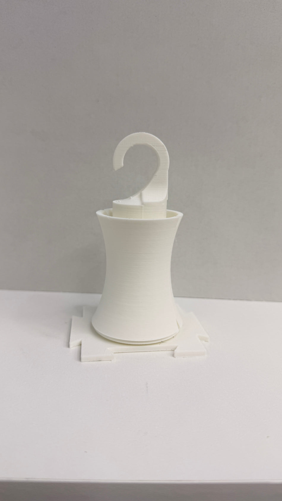 Hangable Spinning Yarn Bobbins - Modular Colorwork Yarn Management System for Crochet & Knitting