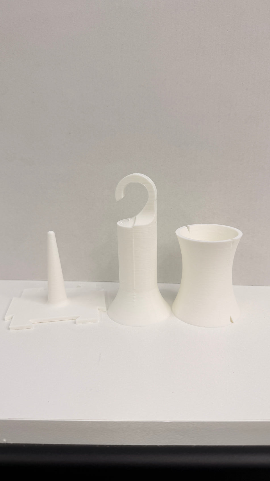 Hangable Spinning Yarn Bobbins - Modular Colorwork Yarn Management System for Crochet & Knitting