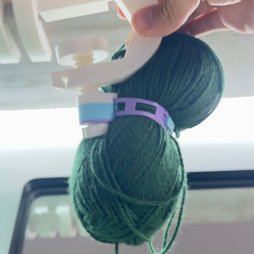 Yarn Leash™ – Stop the Skein Chaos + Hang Your Yarn Anywhere & Center Pull