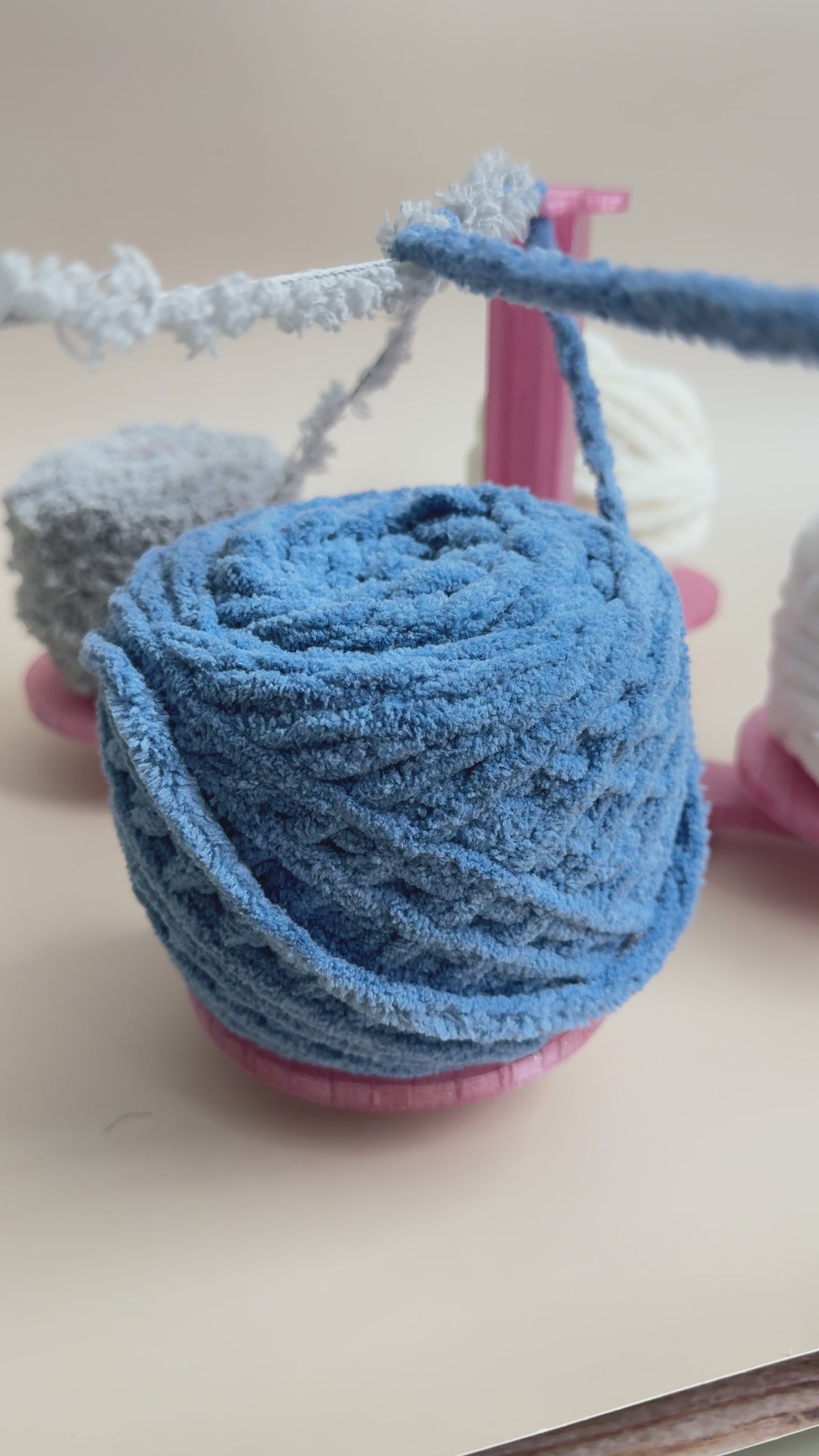 Multi-Yarn Spinner with Removable Bobbins – Fits All Yarn Cakes, 3D Printed for Crocheters & Knitters